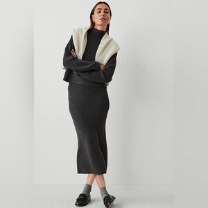 Ann Taylor Ribbed Sweater Skirt Small NWT